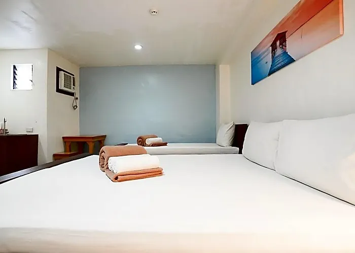 Arzo Makati 2*