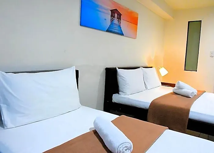 Arzo Makati 호텔 2*