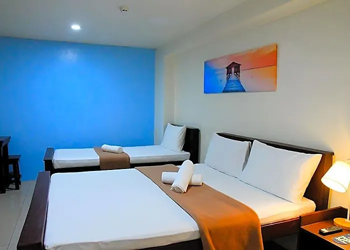 Arzo Makati 2*